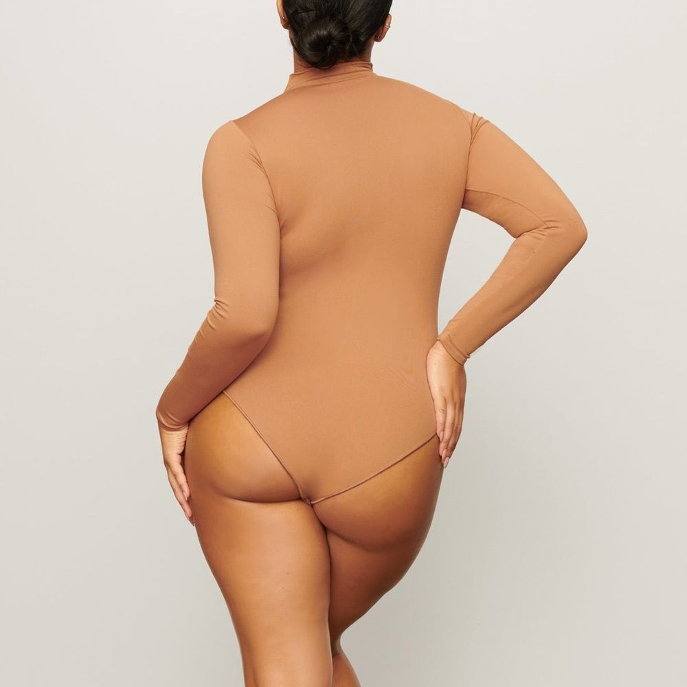 Skins Long Sleeve Scoop Neck Bodysuit - Picture 3 of 9